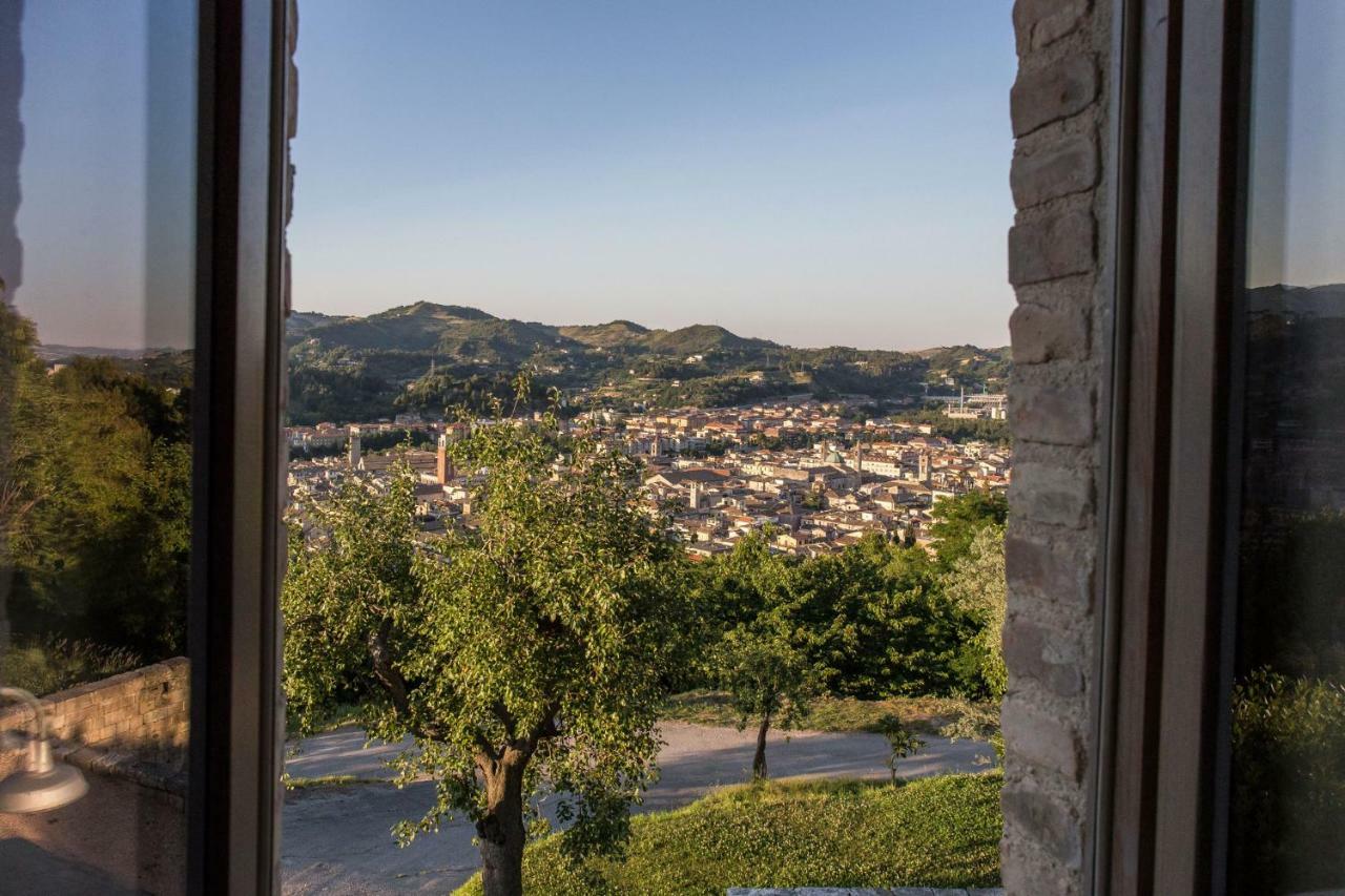 Villa Fortezza Antique Rooms Ascoli Piceno Exterior photo